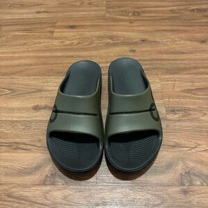 Oofos slider sandals